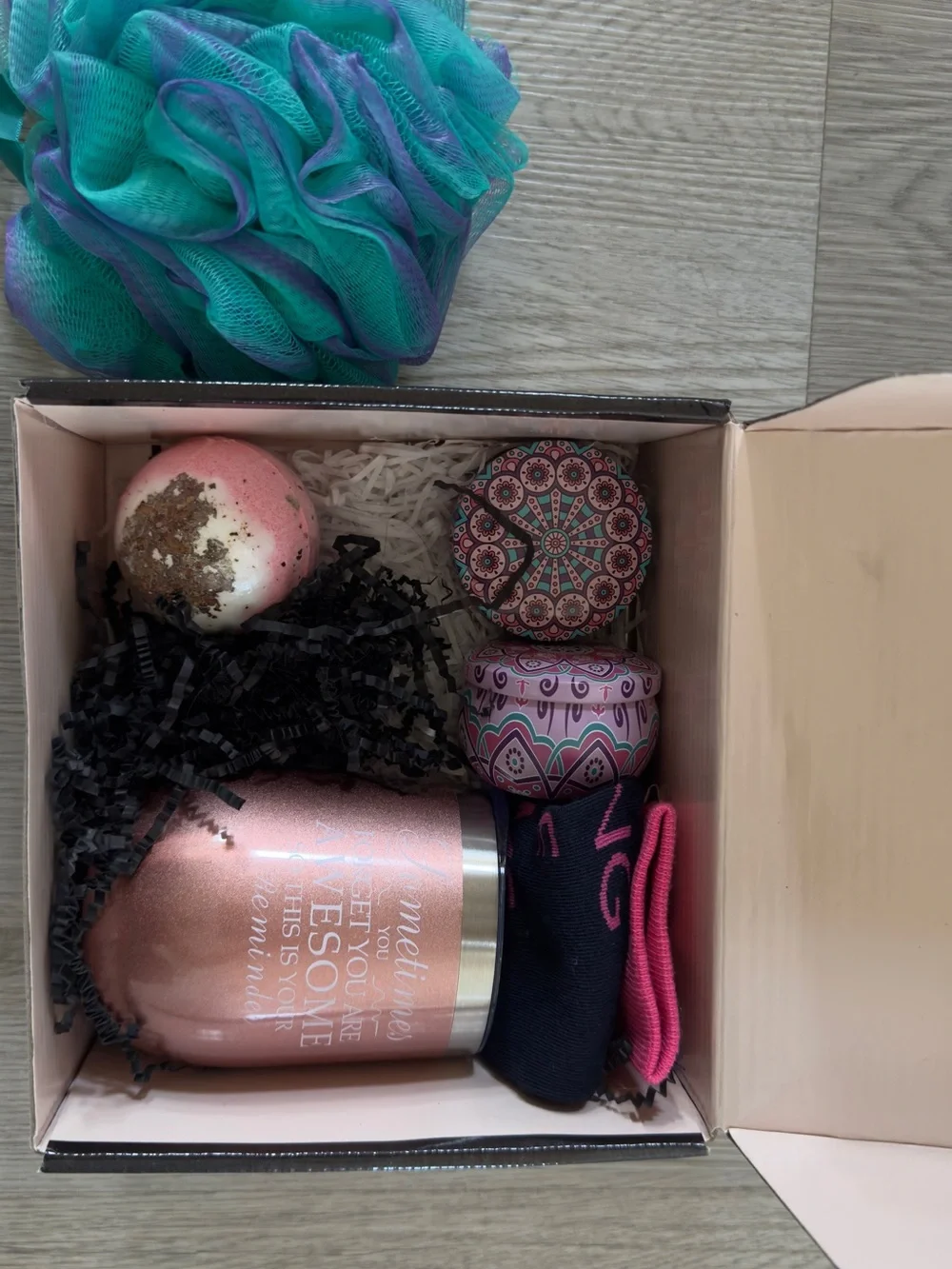 Rose Gold Bath Gift Set with Pink Accents